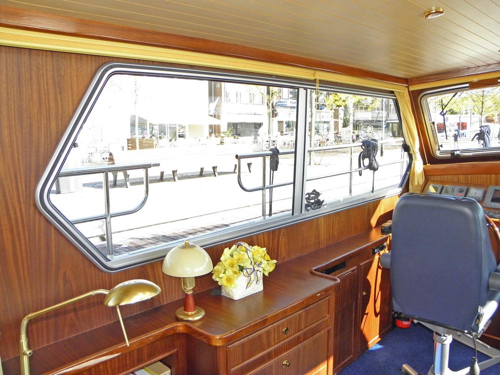 Steuerhaus, Innenausstattung